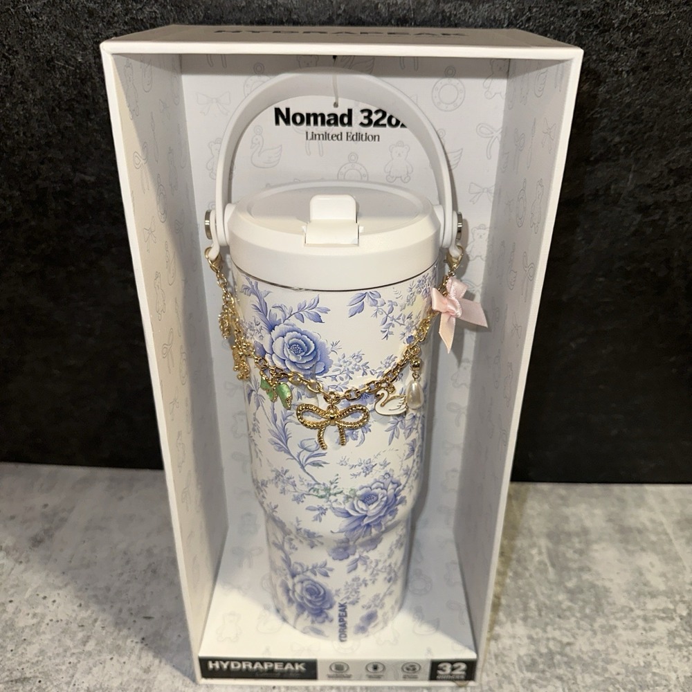Hydrapeak Nomad 32oz Limited Edition Charmed Edition Tumbler Blue Floral